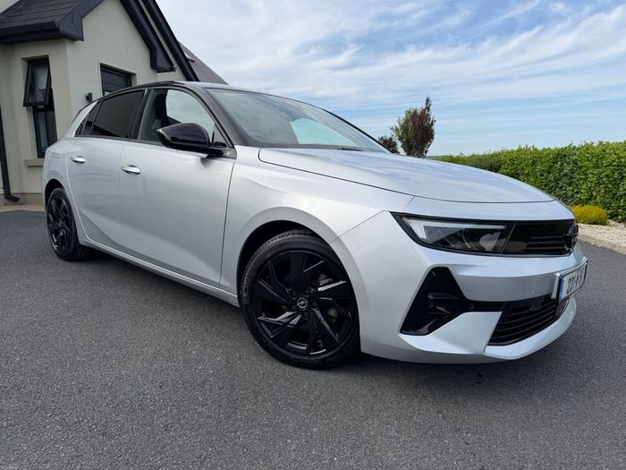 Opel Astra 2023