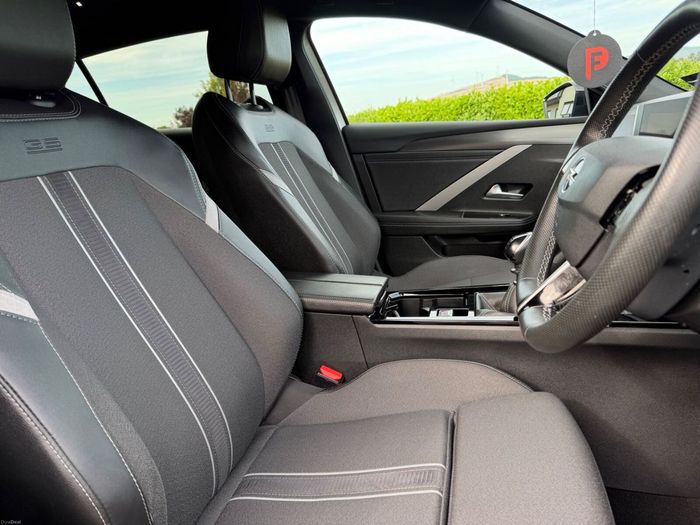 Opel Astra 2023