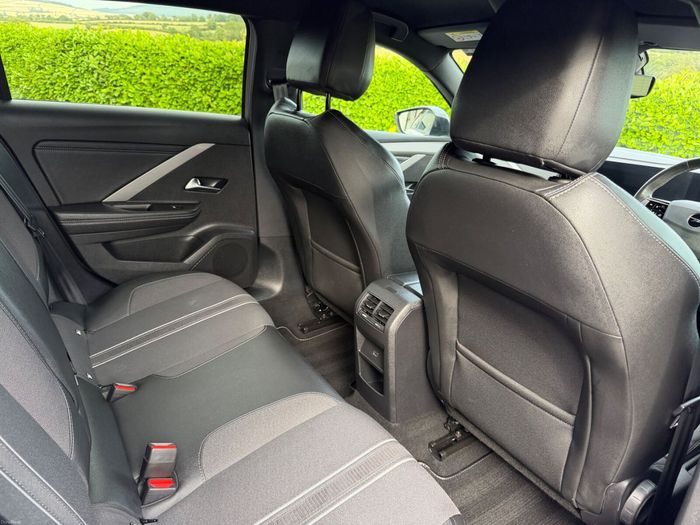 Opel Astra 2023