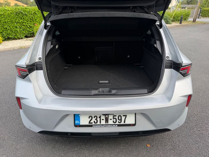 Opel Astra 2023