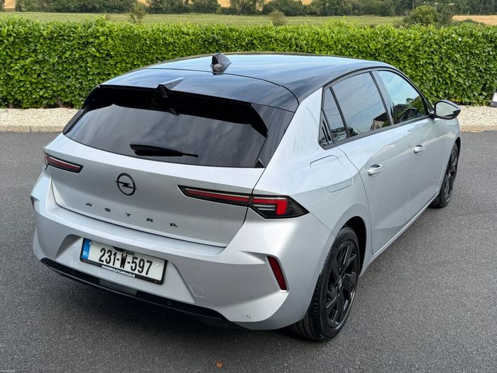 Opel Astra 2023