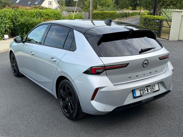 Opel Astra 2023