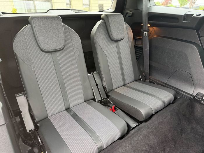 Peugeot 5008 2021