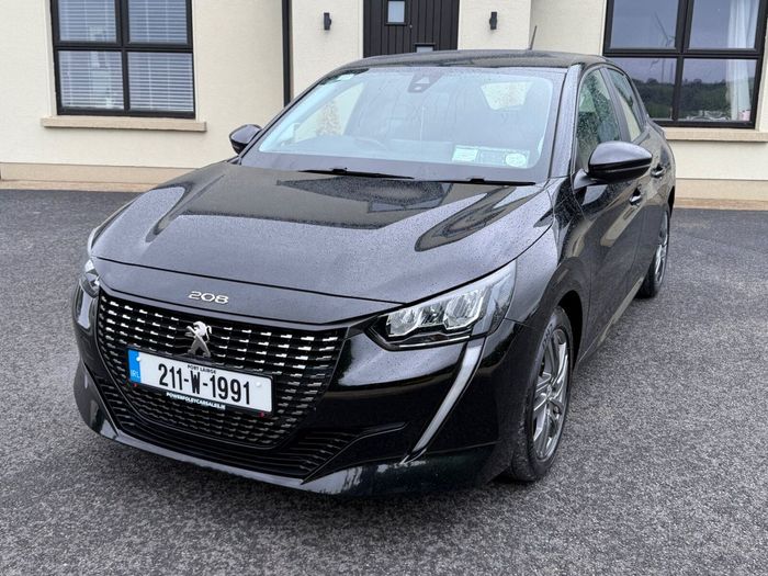 Peugeot 208 2021