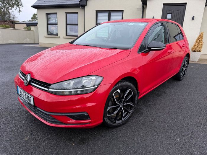 Volkswagen Golf 2021