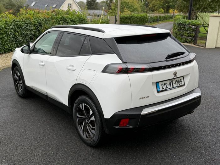 Peugeot 2008 2021