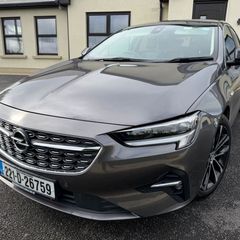Opel Insignia 2022