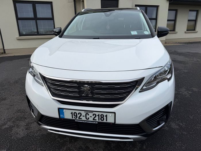 Peugeot 5008 2019