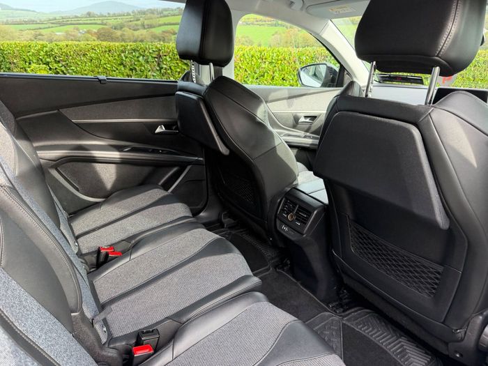 Peugeot 5008 2019