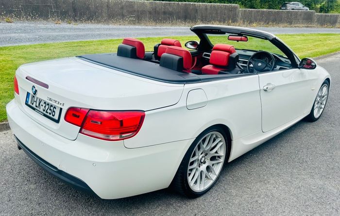 BMW 3 Series 2010