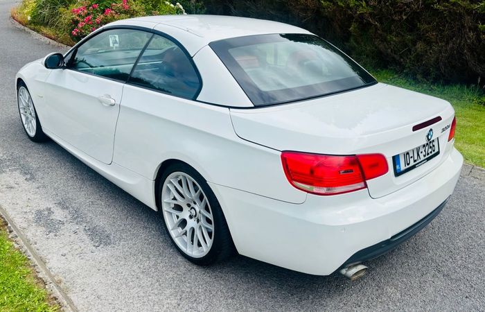 BMW 3 Series 2010