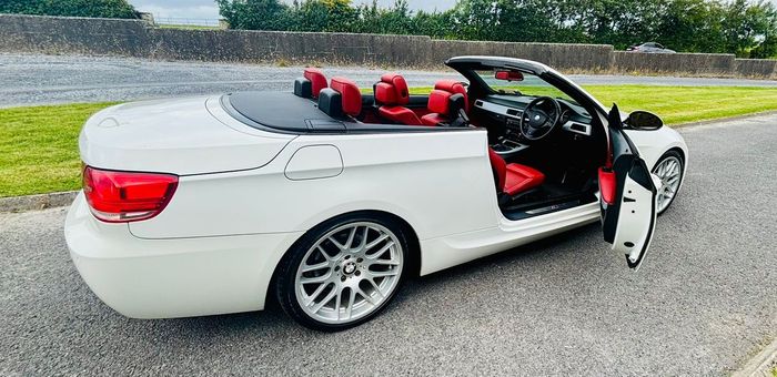BMW 3 Series 2010