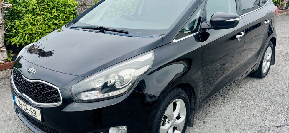 Kia Carens 2015