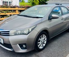 Toyota Corolla 2015