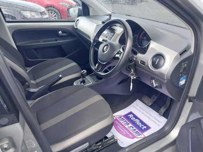 Volkswagen Up! 2018