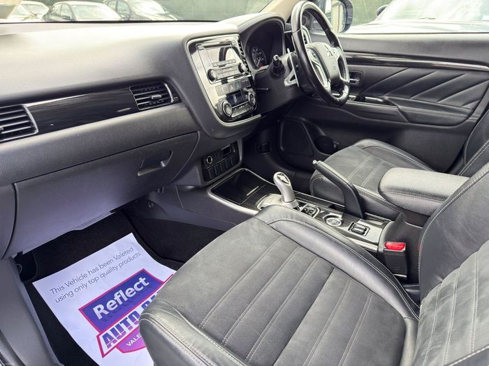 Mitsubishi Outlander 2016