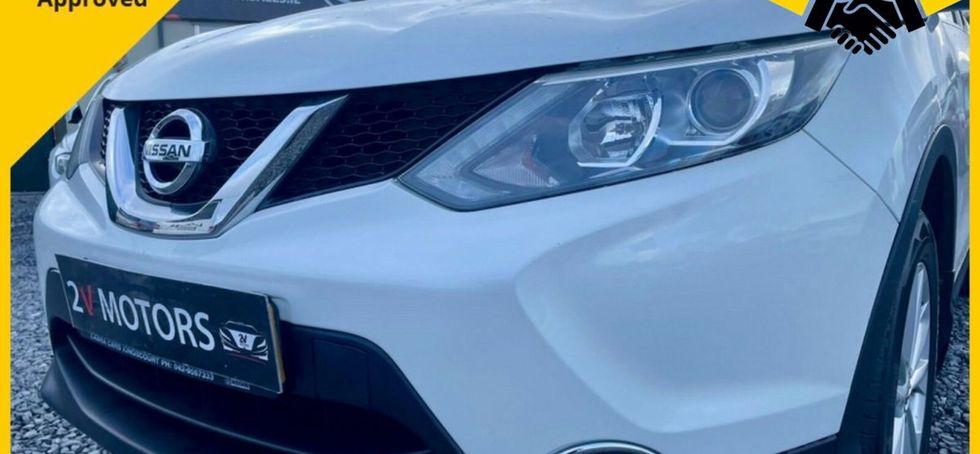 Nissan QASHQAI 2015