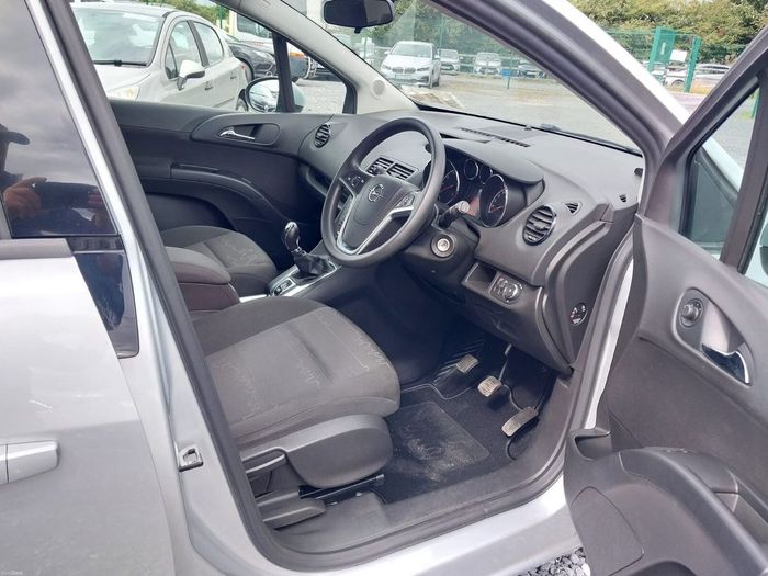 Opel Meriva 2016