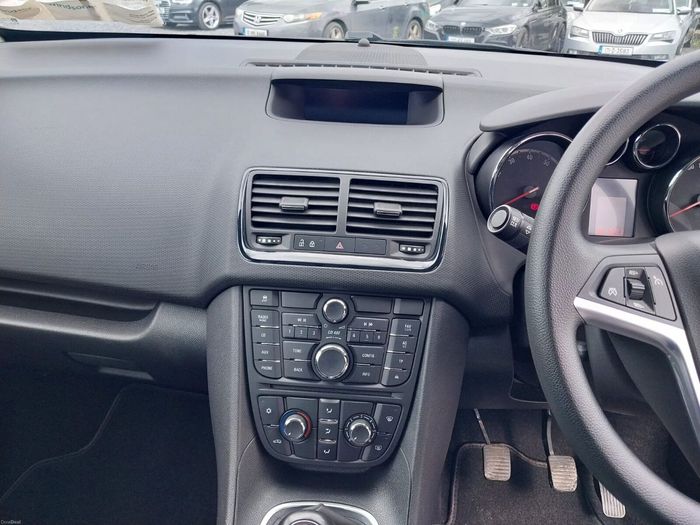 Opel Meriva 2016