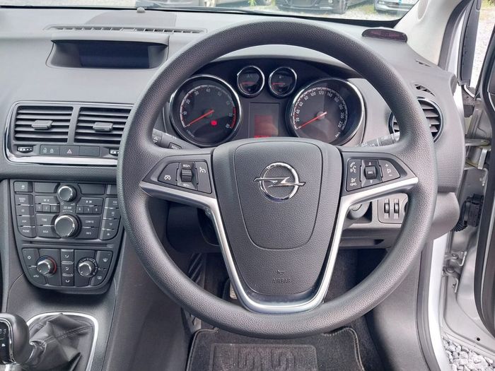 Opel Meriva 2016