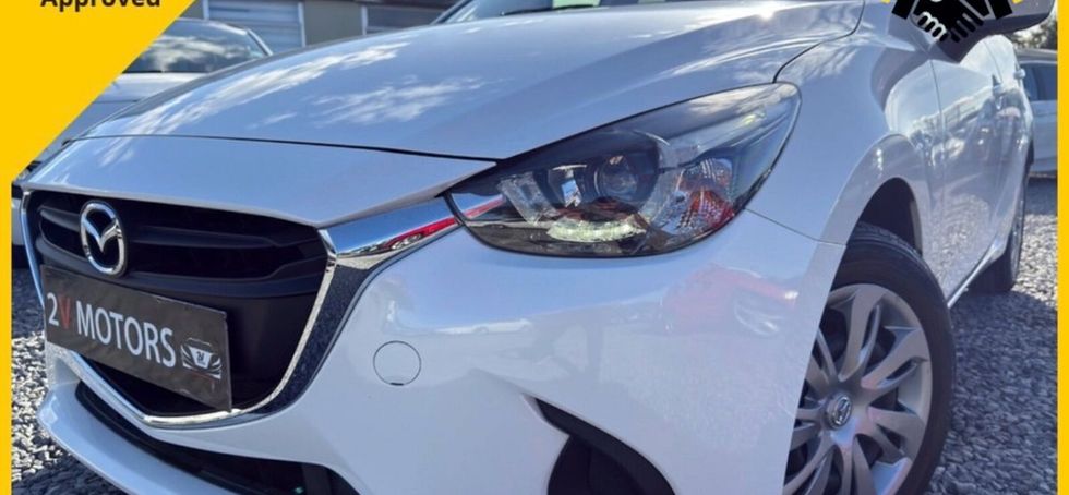 Mazda Demio 2015