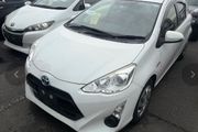 Toyota Aqua 2015