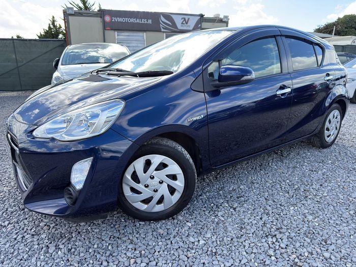 Toyota Aqua 2016