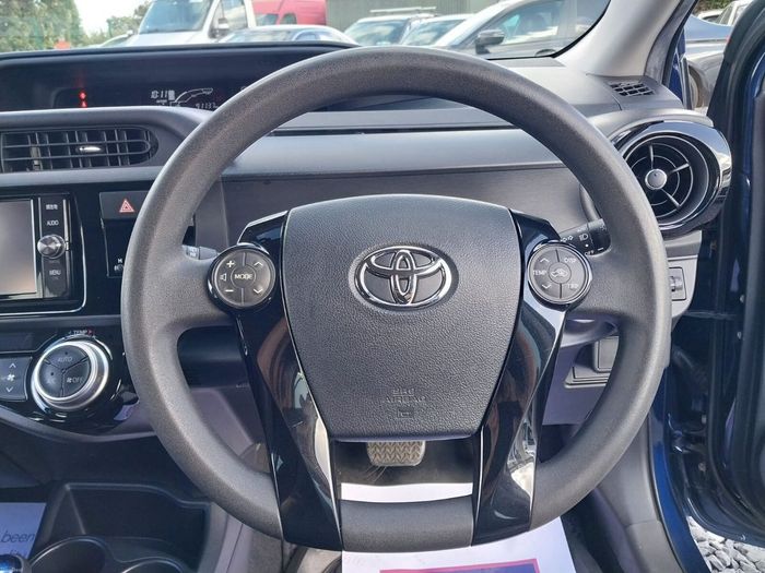 Toyota Aqua 2016