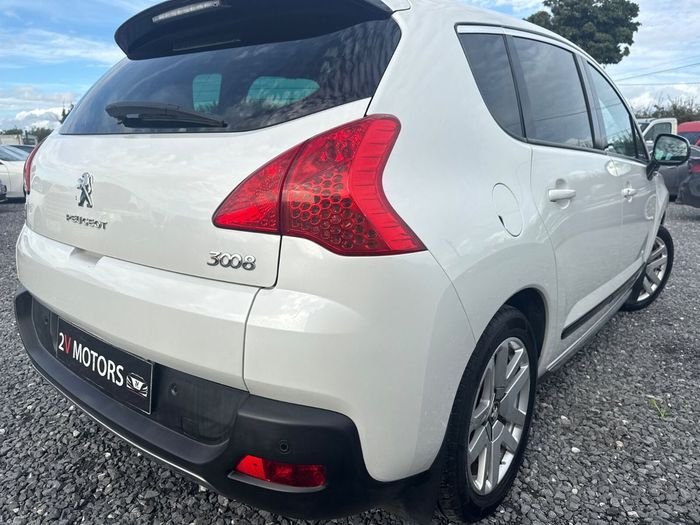 Peugeot 3008 2012