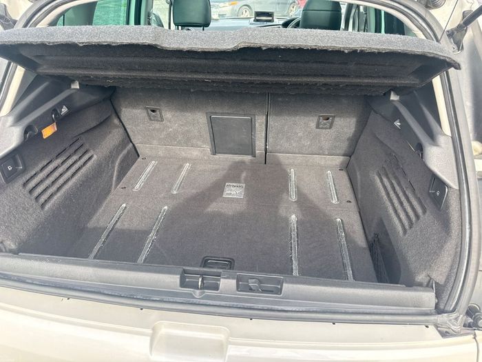 Peugeot 3008 2012