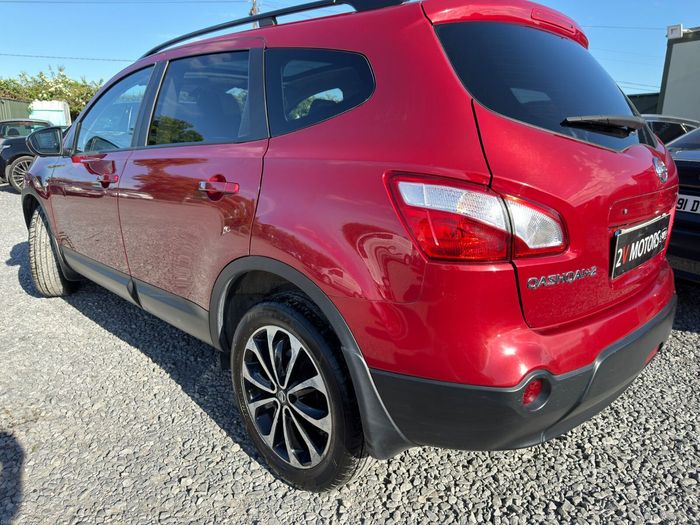 Nissan Qashqai +2 2014