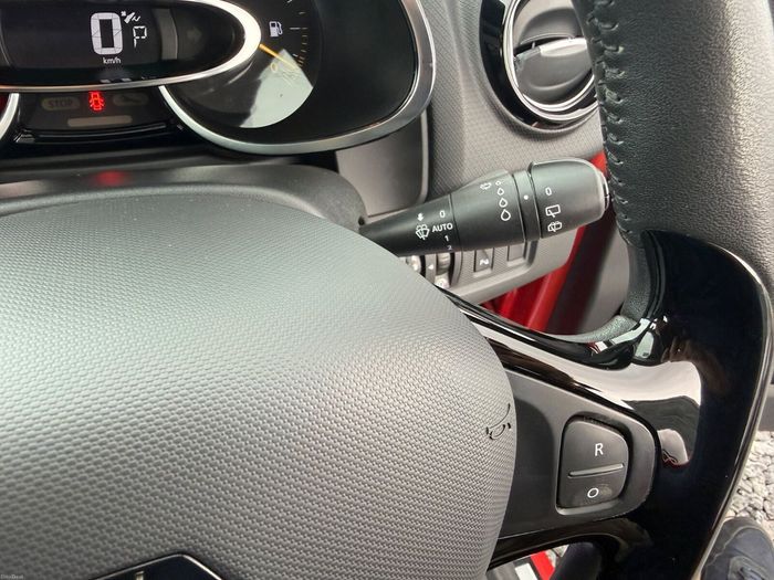 Renault Clio 2016