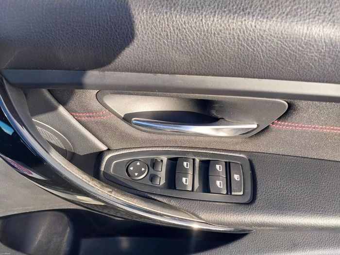 BMW 3 Series 2015