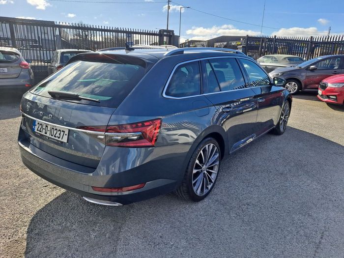 Skoda Superb 2022