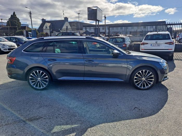 Skoda Superb 2022
