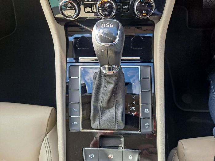 Skoda Superb 2022