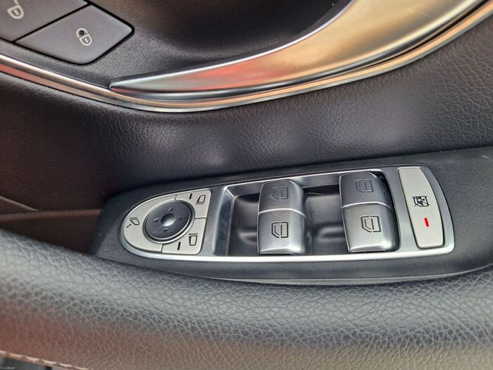Mercedes-Benz E-Class 2018