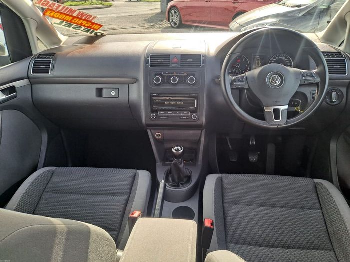 Volkswagen Touran 2012