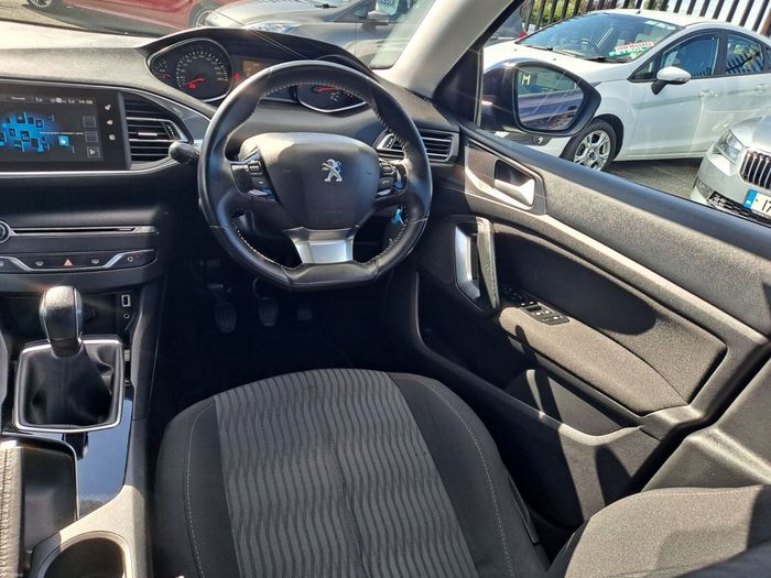 Peugeot 308 2018
