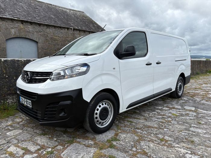Opel Vivaro 2022
