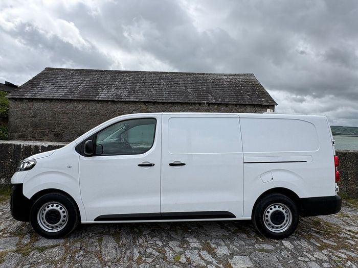 Opel Vivaro 2022