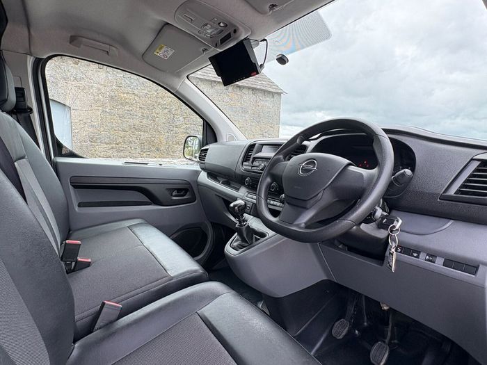 Opel Vivaro 2022