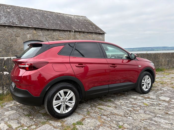 Opel GRANDLAND X 2021