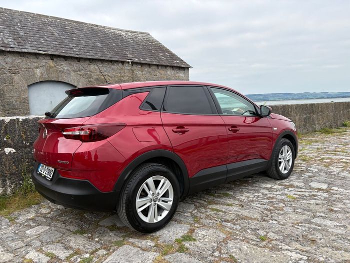 Opel GRANDLAND X 2021