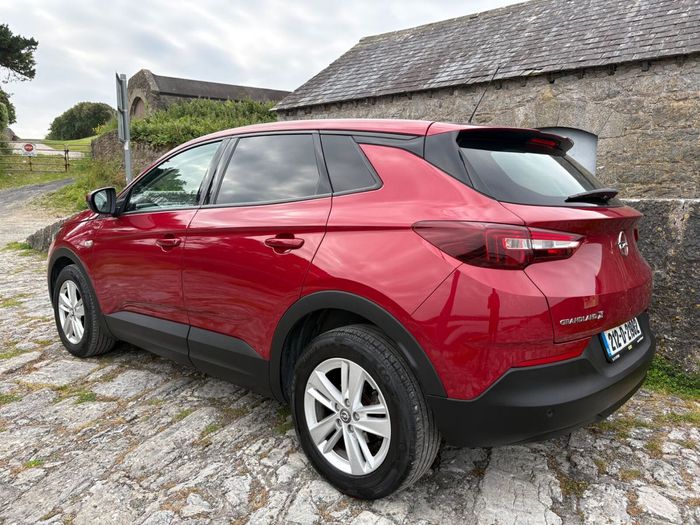 Opel GRANDLAND X 2021