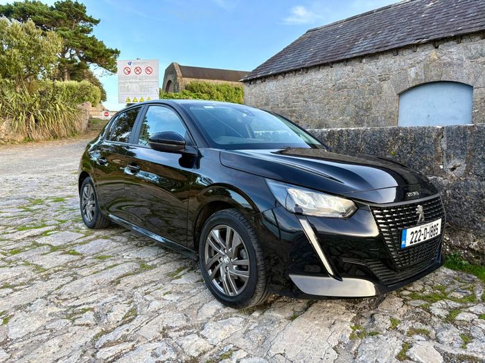 Peugeot 208 2022