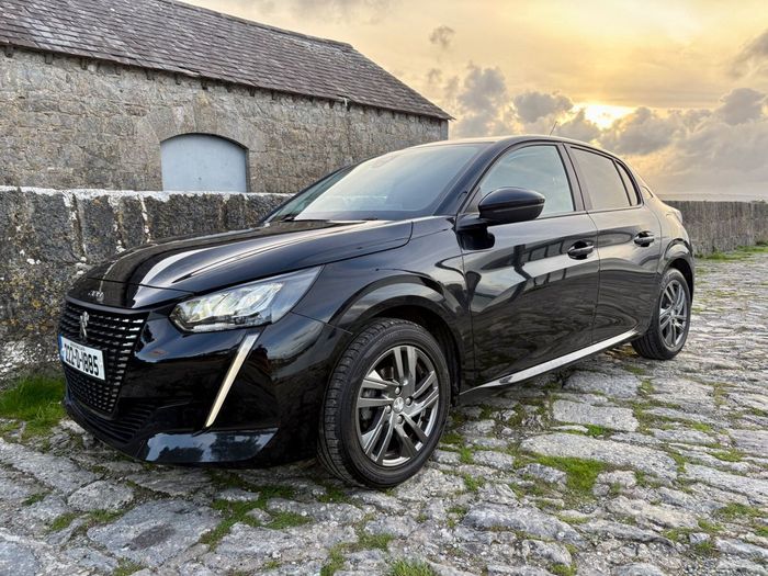 Peugeot 208 2022