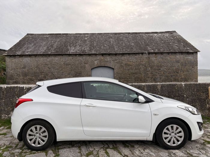 Hyundai i30 2016