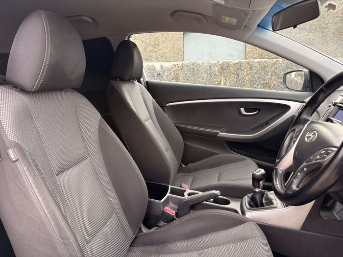 Hyundai i30 2016