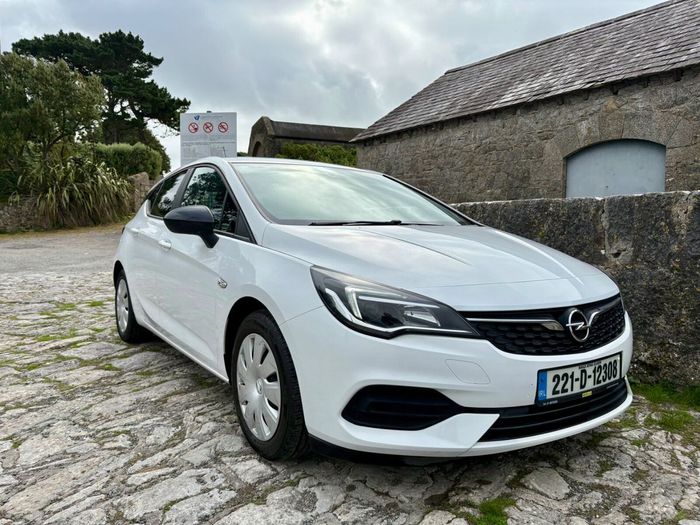Opel Astra 2022